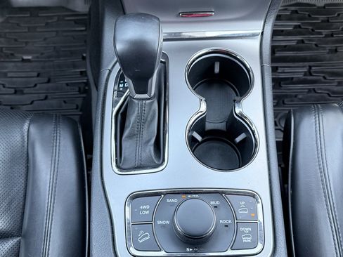 Used 2020 Jeep Grand Cherokee High Altitude AWD/4WD image 56