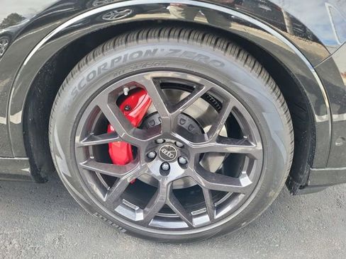 New 2025 Audi SQ7 Prestige image 20