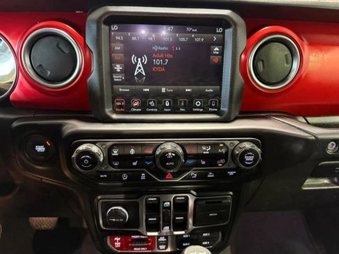 Used 2021 Jeep Wrangler Unlimited Rubicon image 19