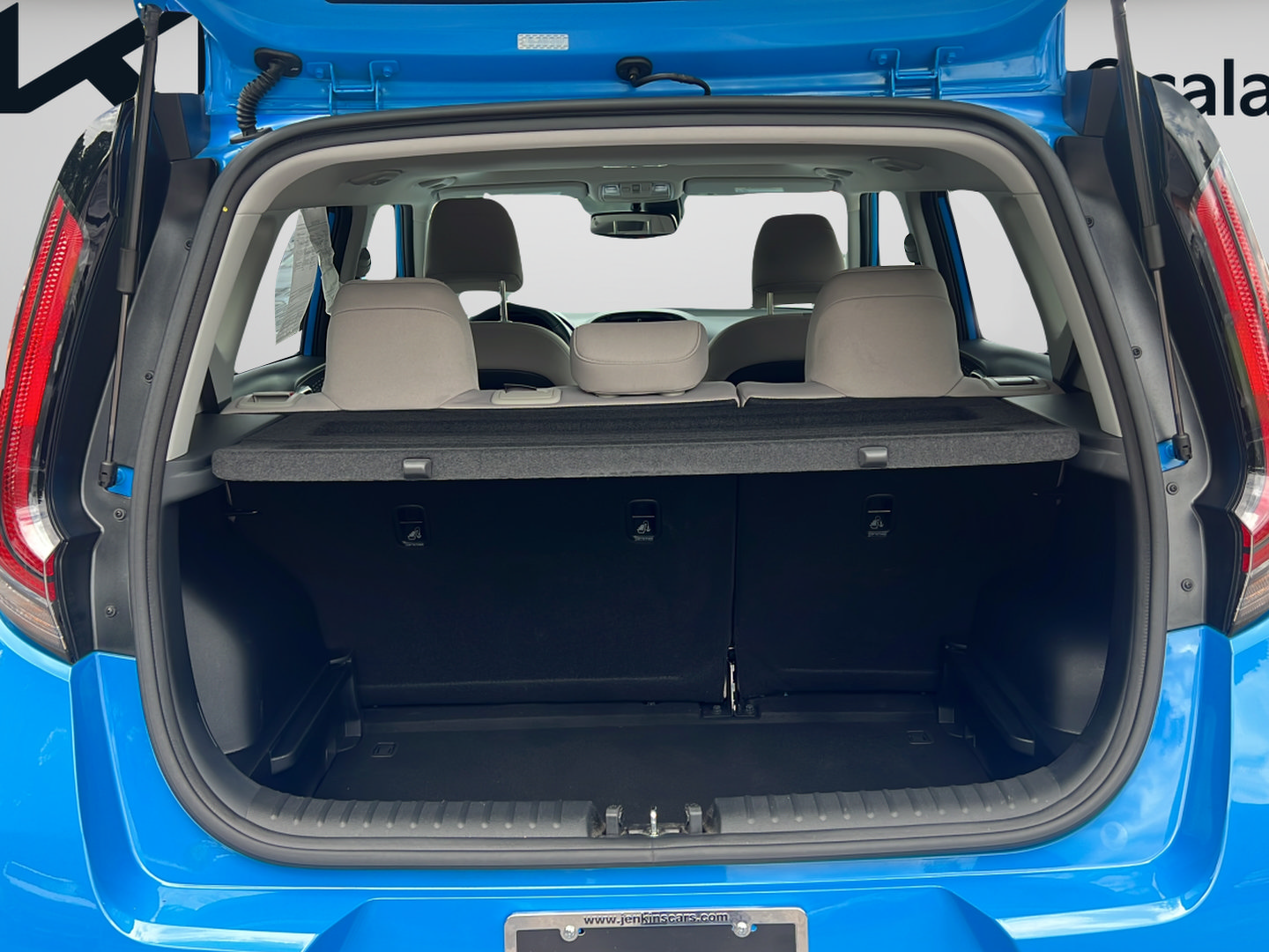 Certified 2025 Kia Soul EX FWD image 12