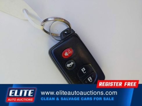 Used 2014 Subaru Crosstrek Touring image 22