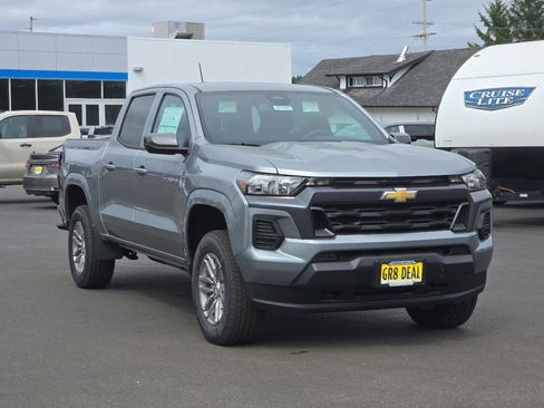 New 2026 Chevrolet Colorado LT w/ Advanced Trailering Package AWD/4WD image 2