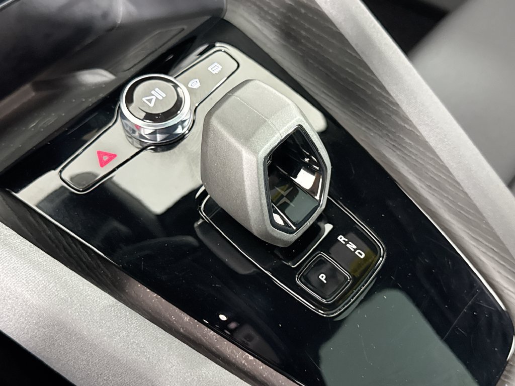Used 2024 Polestar Polestar 2 AWD/4WD image 23