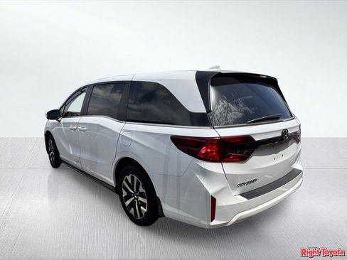 Used 2025 Honda Odyssey EX-L image 3