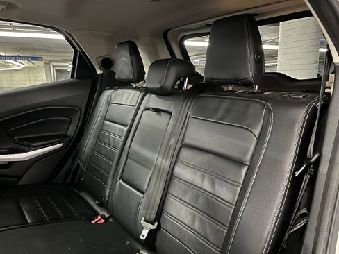 Used 2020 Ford EcoSport Titanium image 20