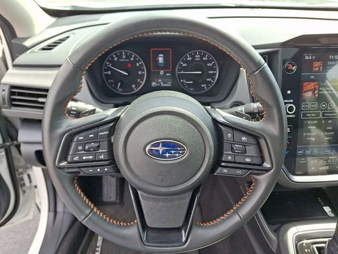 Used 2024 Subaru Crosstrek 2.5i Limited AWD/4WD image 21