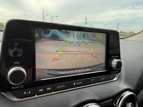 Used 2020 Nissan Sentra S FWD image 18