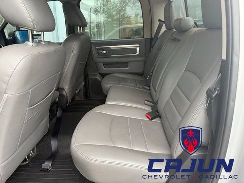 Used 2016 RAM 1500 Big Horn RWD image 11