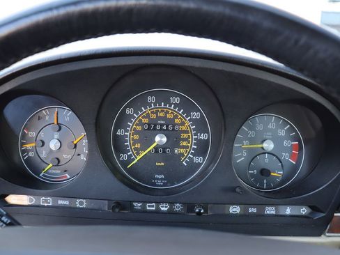 Used 1988 Mercedes-Benz 560 SL image 23