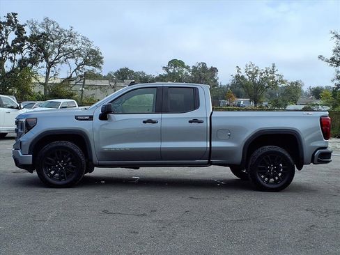 Used 2023 GMC Sierra 1500 Pro w/ Graphite Edition image 4