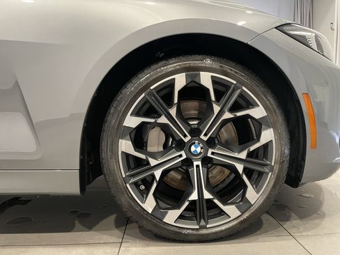 Used 2025 BMW 430i xDrive Coupe w/ Premium Package image 10