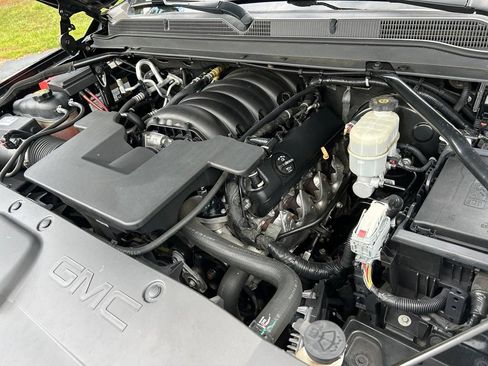 Used 2019 GMC Yukon XL Denali w/ Denali Ultimate Package AWD/4WD image 66