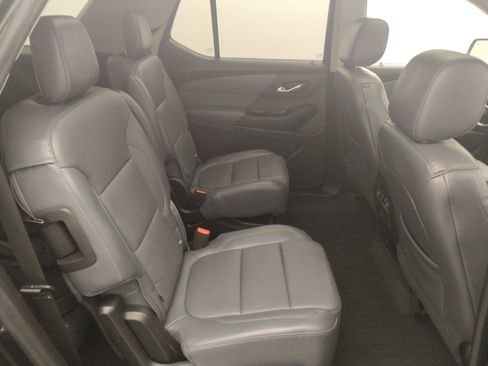 Used 2018 Chevrolet Traverse Premier w/ Driver Confidence II Package FWD image 19