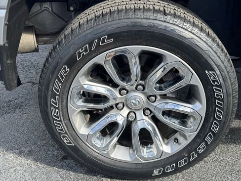 Used 2023 RAM 1500 Laramie image 6