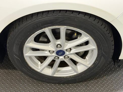Used 2017 Ford Focus SE image 13