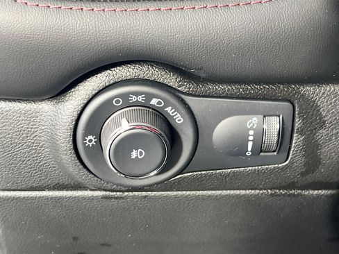 Used 2022 Dodge Durango R/T w/ Trailer Tow Group IV image 10