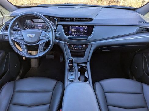 Certified 2023 Cadillac XT5 Luxury image 19
