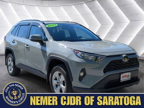 Used 2021 Toyota RAV4 XLE w/ Convenience Package AWD/4WD image 1