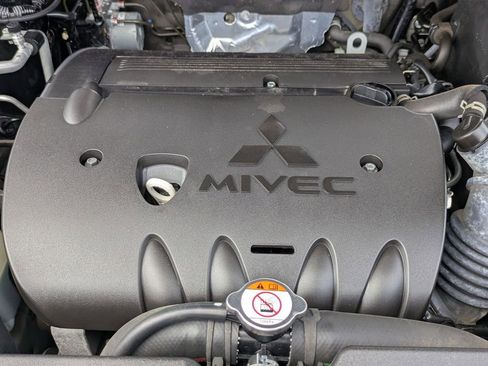 Used 2025 Mitsubishi Outlander Sport SE AWD/4WD image 35