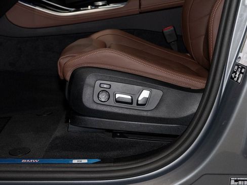 New 2026 BMW X5 xDrive40i w/ Premium Package image 16