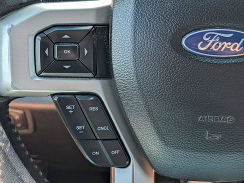 Used 2017 Ford F250 Lariat w/ Chrome Package AWD/4WD image 24