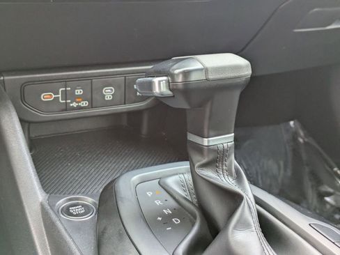 Used 2025 Kia K4 LXS image 22