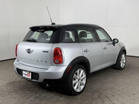 Used 2016 MINI Cooper Countryman w/ Premium Package FWD image 9