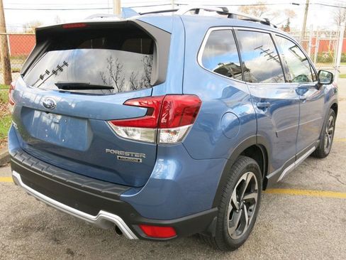 Used 2022 Subaru Forester Touring w/ Popular Package #2 image 4