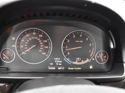 Used 2013 BMW 528i xDrive Sedan image 27