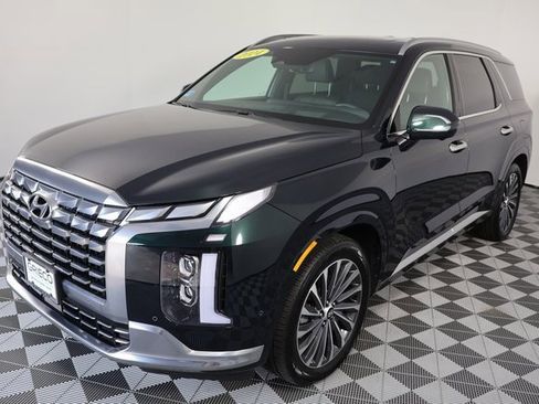 Used 2024 Hyundai Palisade Calligraphy image 4
