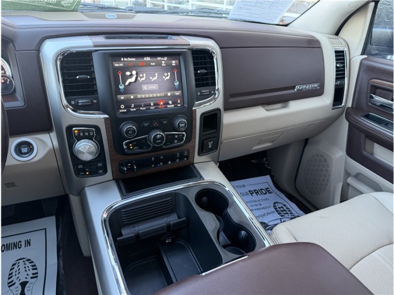 Used 2018 RAM 1500 Laramie w/ Convenience Group AWD/4WD image 36