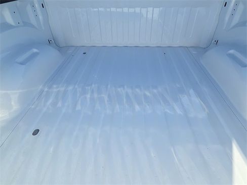 Used 2025 RAM 1500 Laramie image 12