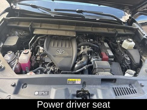 Used 2023 Toyota Highlander L FWD image 13