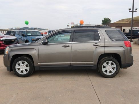 Used 2012 GMC Terrain SLT w/ Cargo Package AWD/4WD image 3