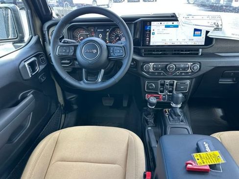 New 2026 Jeep Gladiator Sport image 17