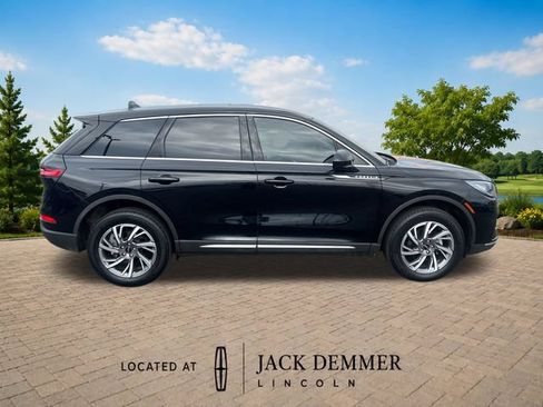 Certified 2024 Lincoln Corsair AWD image 8