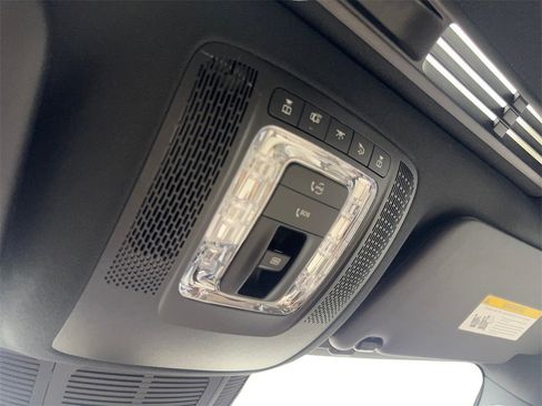 Used 2024 Mercedes-Benz GLE 350 4MATIC image 73