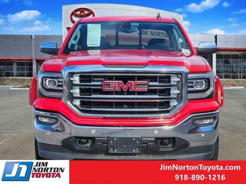 Used 2017 GMC Sierra 1500 SLT image 2