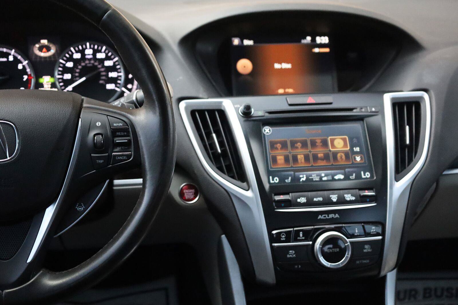 Used 2015 Acura TLX w/ Technology Package FWD image 33