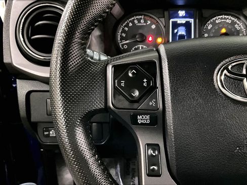 Used 2023 Toyota Tacoma TRD Off-Road AWD/4WD image 24