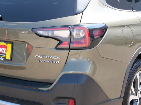 Used 2022 Subaru Outback Touring XT AWD/4WD image 17
