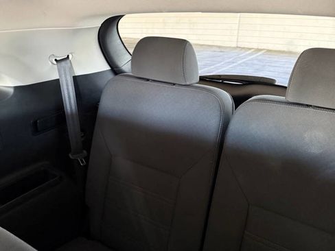 Used 2019 Kia Sorento AWD V6 image 23