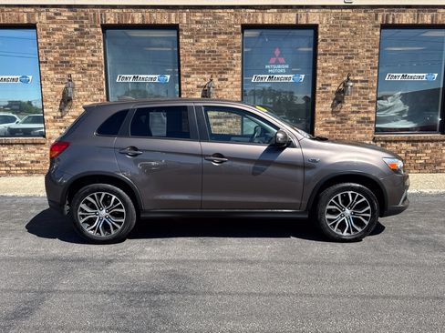 Used 2017 Mitsubishi Outlander Sport ES AWD/4WD image 7