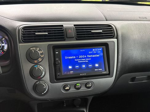 Used 2004 Honda Civic Hybrid Sedan image 29