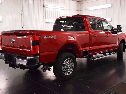 Used 2024 Ford F350 Lariat image 8