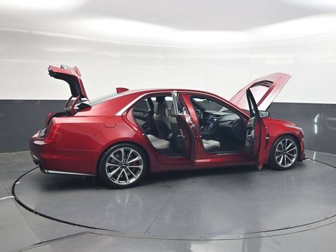 Used 2016 Cadillac CTS V w/ Luxury Package RWD image 53