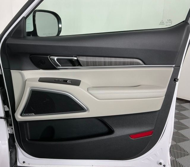 Used 2024 Kia Telluride SX FWD image 29