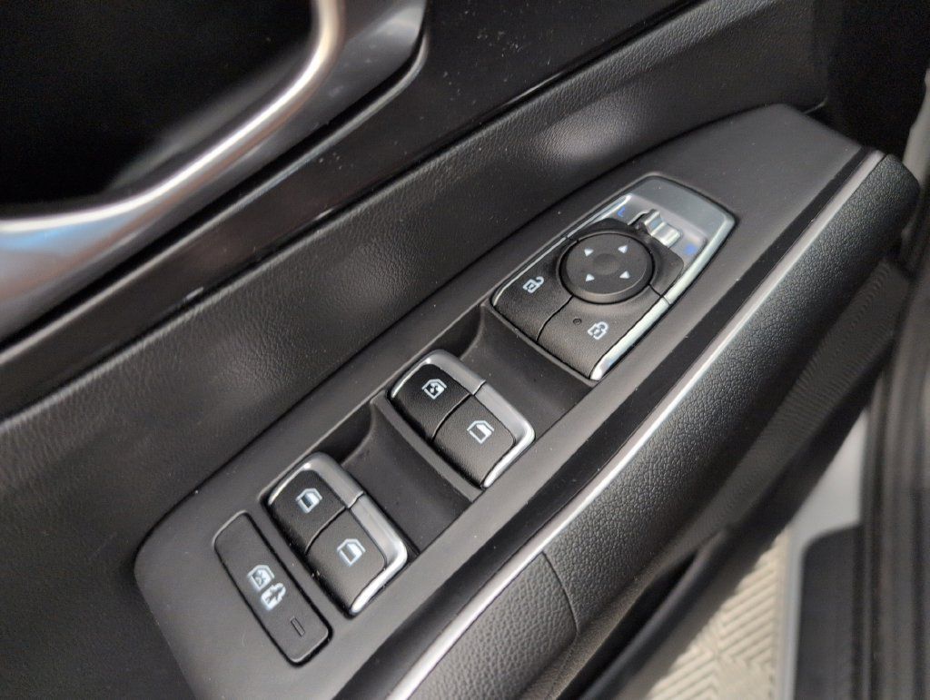 Used 2021 Kia Sorento S w/ Panoramic Sunroof Package FWD image 35