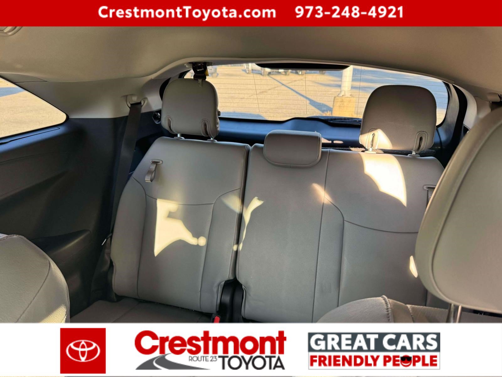 Used 2026 Toyota Sienna XLE AWD/4WD image 10