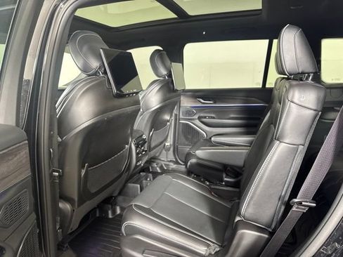 Used 2023 Jeep Grand Cherokee L Overland w/ Rear Seat Video Group I AWD/4WD image 12